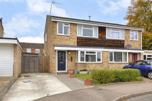 Cobbs Close, Paddock Wood, Tonbridge 3 bed semi