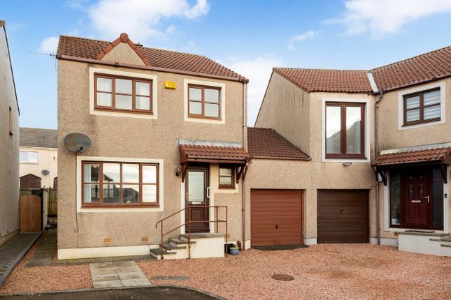 Sou'wester Court, Cellardyke... 3 bed semi