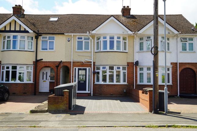 Nunnery Lane, Luton LU3 3 bed terraced house for sale