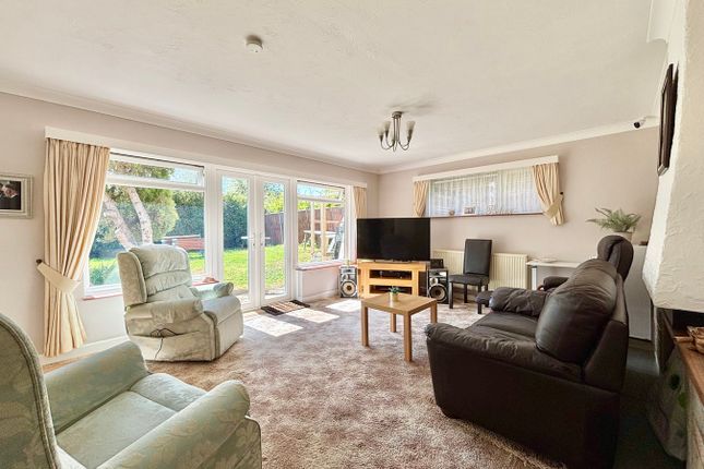4 bedroom detached bungalow for sale