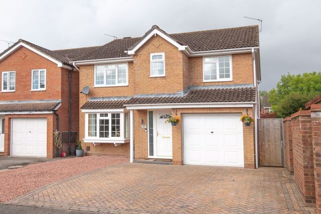 Ashurst Bridge 4 bed detached house for sale