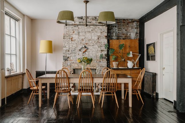 New Street, Margate, Kent 5 bed end of terrace house for sale