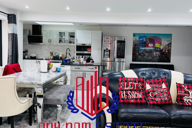 4 bed semi-detached house