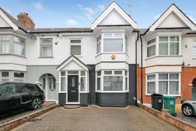 Cavenham Gardens, Hornchurch RM11 3 bed terraced house for sale