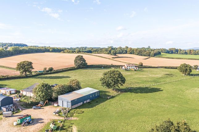 6 bedroom farm house for sale