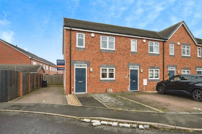 Nathu Drive, Tipton DY4 4 bed end of terrace house for sale