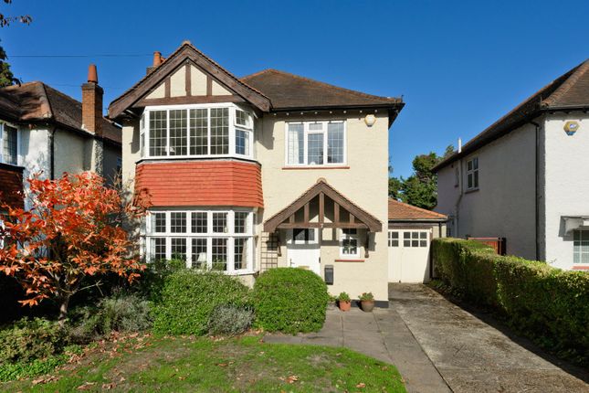Arnison Road, East Molesey, Surrey, KT8 4 bed detached house for sale