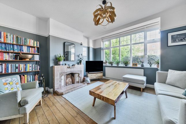 Kingshurst Road, Lee, London, SE12 3 bed terraced house for sale