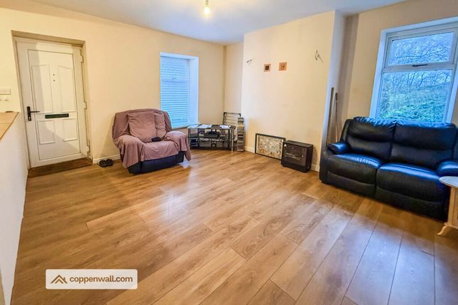 Fair View, Bacup, Rossendale 2 bed end of terrace house for sale