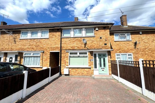 Usk Road, Aveley, South Ockendon 2 bed terraced house for sale