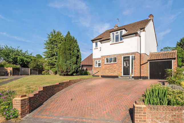 Willow Way, Godstone RH9 3 bed detached house for sale