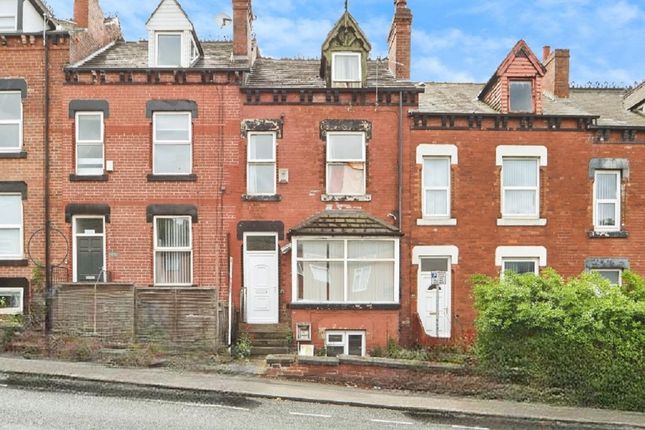 5 bedroom terraced house for sale