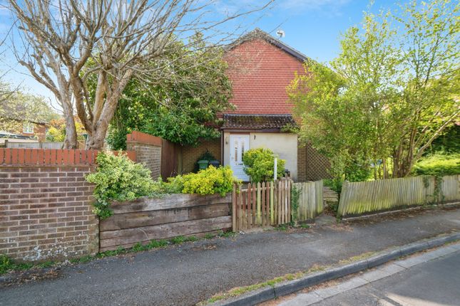 1 bedroom semi-detached house for sale