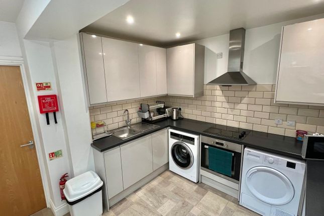 St. Pauls Road, Peterborough... 4 bed end of terrace house for sale