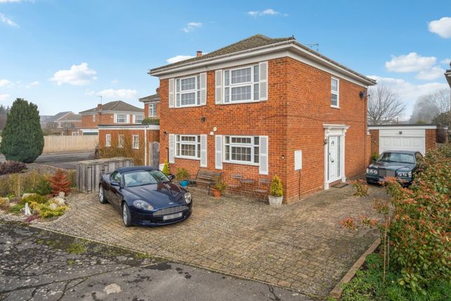 Williams Way, Princes Risborough HP27 4 bed detached house for sale