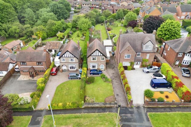 New Road, Armitage 3 bed detached house for sale