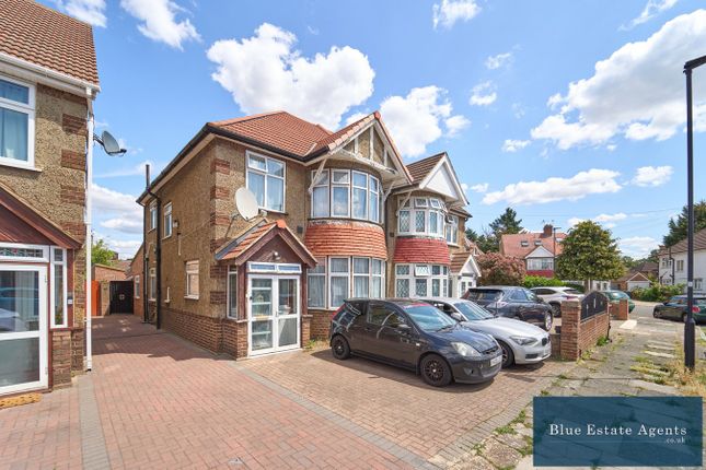 Greencroft Road, Hounslow, TW5 4 bed semi