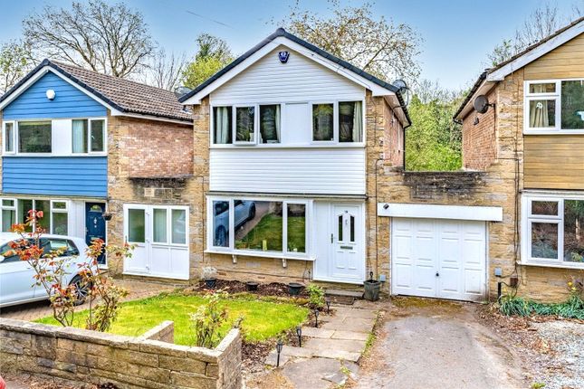 Newlay Wood Close, Horsforth, Leeds... 3 bed detached house for sale