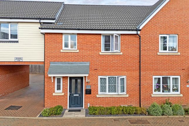 School Avenue, Basildon SS15 3 bed semi
