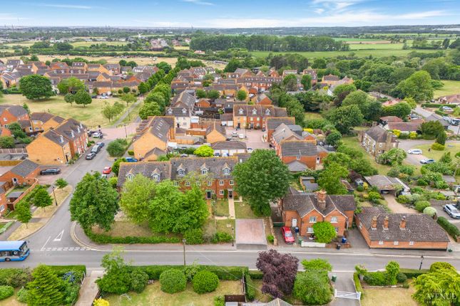 Rowley Road, Orsett 3 bed end of terrace house for sale