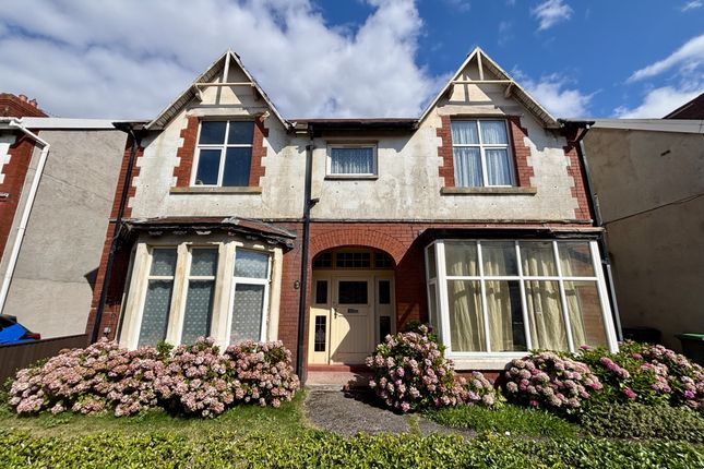 Saville Road, Blackpool FY1 6 bed detached house for sale