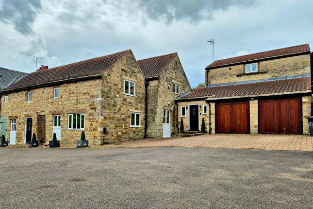 Main Street, Sheffield S25 4 bed link detached house for sale