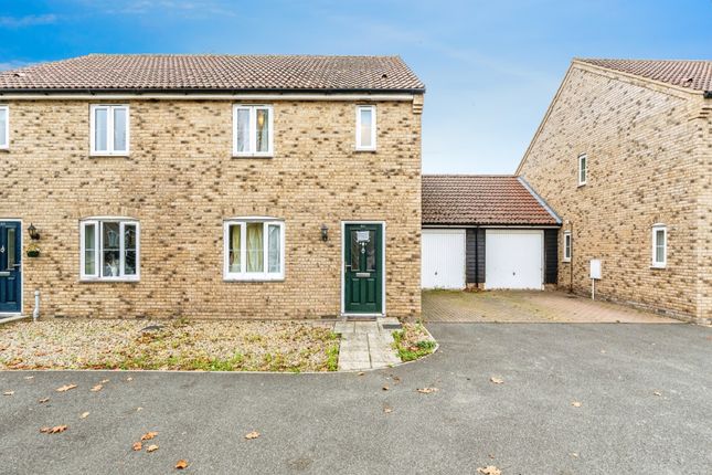 3 bedroom semi-detached house for sale