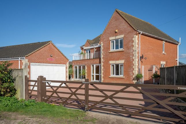 Harpers Lane, Bradwell 4 bed detached house for sale