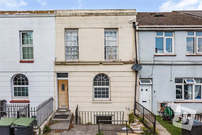 Edwin Street, Gravesend, Kent, DA12 4 bed terraced house for sale