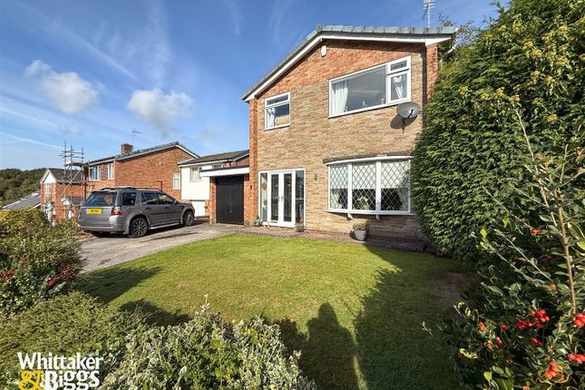 4 bed detached house