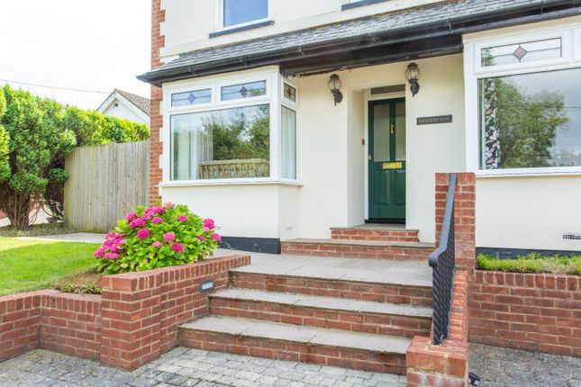 Shooters Hill, Eythorne, Dover, CT15 4 bed detached house for sale