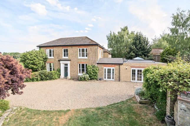 Stockett Lane, Maidstone 3 bed detached house for sale