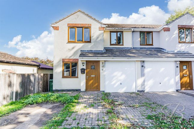 3 bedroom semi-detached house for sale