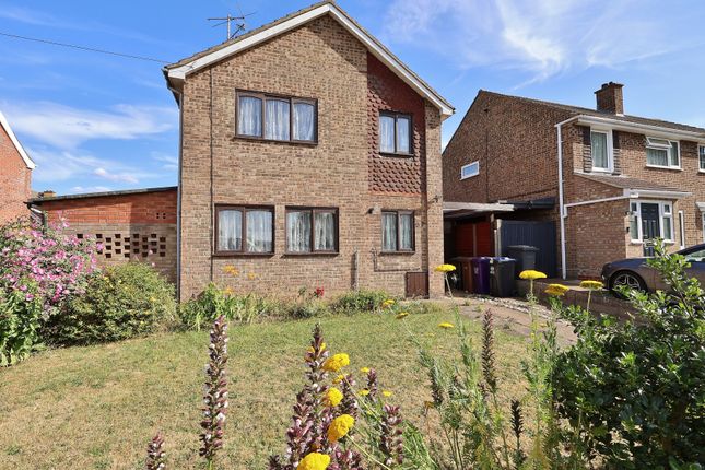 Redhill Road, Hitchin 3 bed detached house for sale