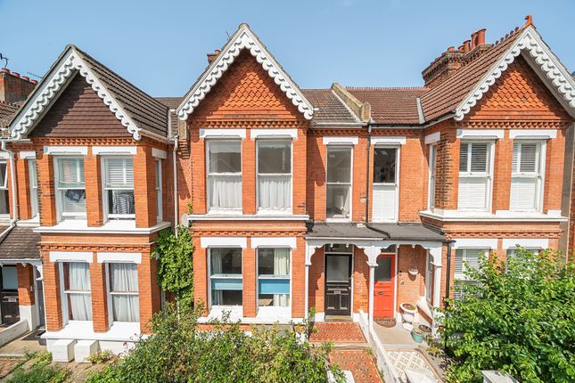 4 bedroom terraced house for sale