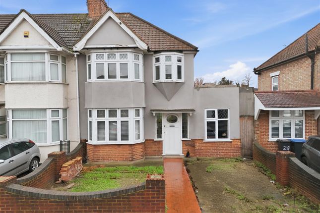 Durants Road, Enfield 3 bed end of terrace house for sale