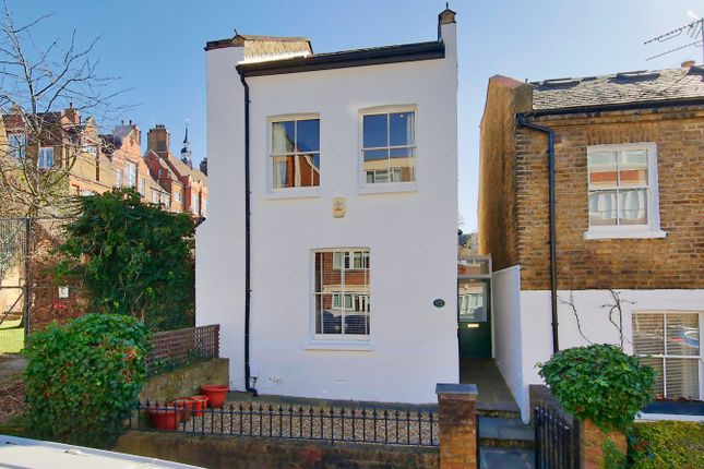 Chatham Road, London, SW11 3 bed detached house for sale