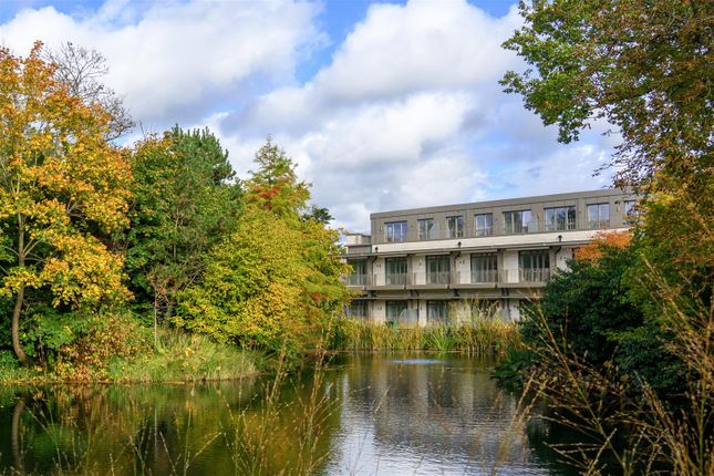 Hildenborough, Tonbridge 2 bed flat for sale
