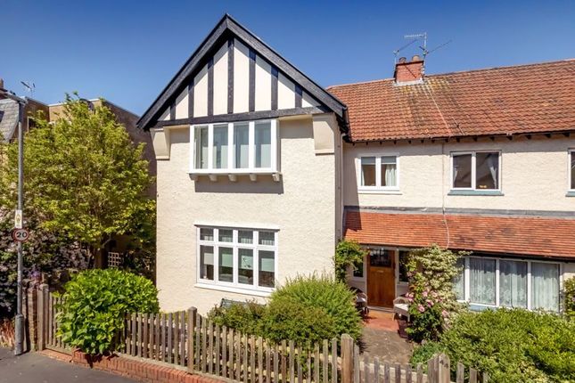 4 bed semi-detached house