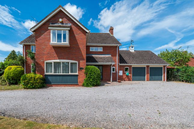 Broadwas, Worcester, Worcestershire 4 bed detached house for sale
