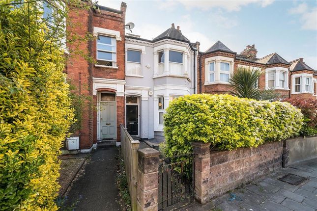 Cavendish Road, London SW12 2 bed flat for sale