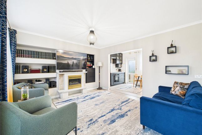 Broadbury Road, Bristol, BS4 3 bed semi