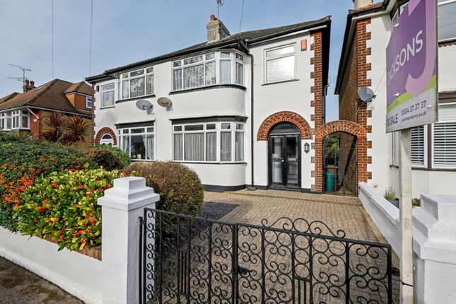 Oxford Road, Upper Gillingham, 3 bed semi