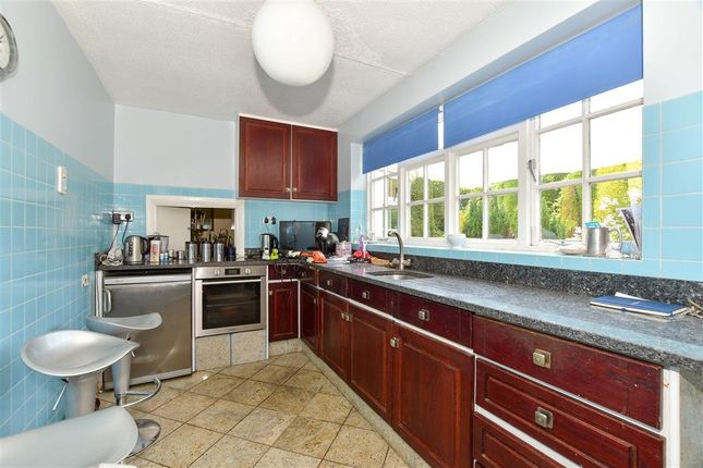 Homewood, Cranleigh, Surrey 4 bed detached house for sale
