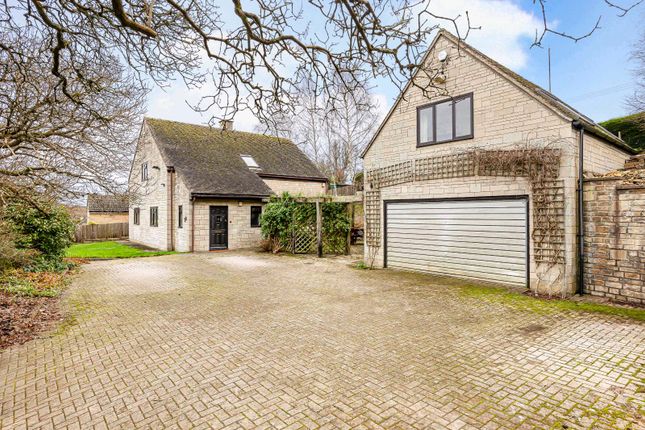 Tetbury Hill, Avening, Tetbury... 3 bed detached house for sale