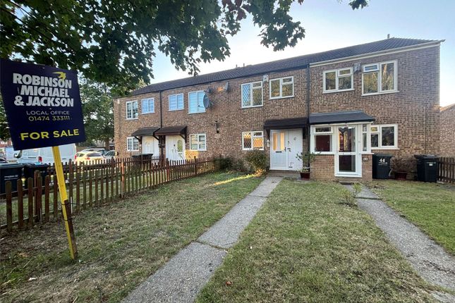 Winters Croft, Gravesend, Kent, DA12 3 bed terraced house for sale