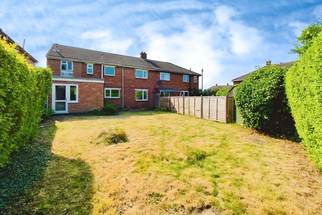 Bramley Road, Birstall, LE4 6 bed semi