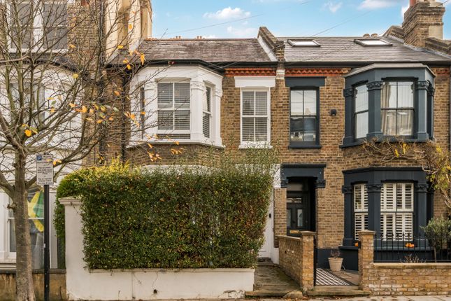 Davisville Road, London 3 bed terraced house for sale