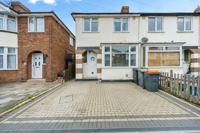 3 bed end terrace house
