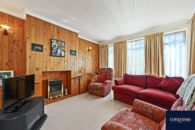 Rydal Crescent, Perivale, Middlesex, UB6 3 bed semi